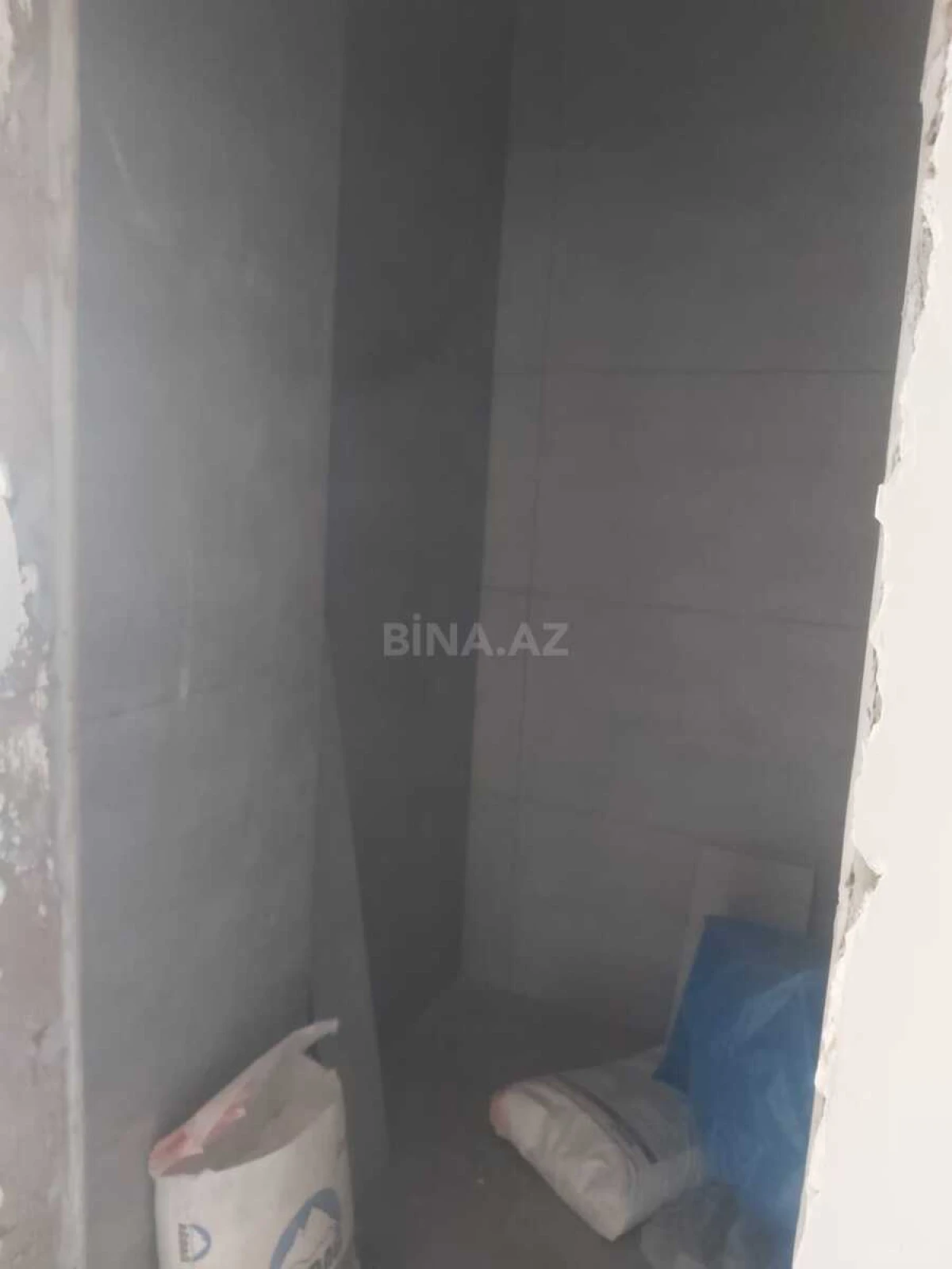 Satılır 3 otaqlı mənzil 101 m²