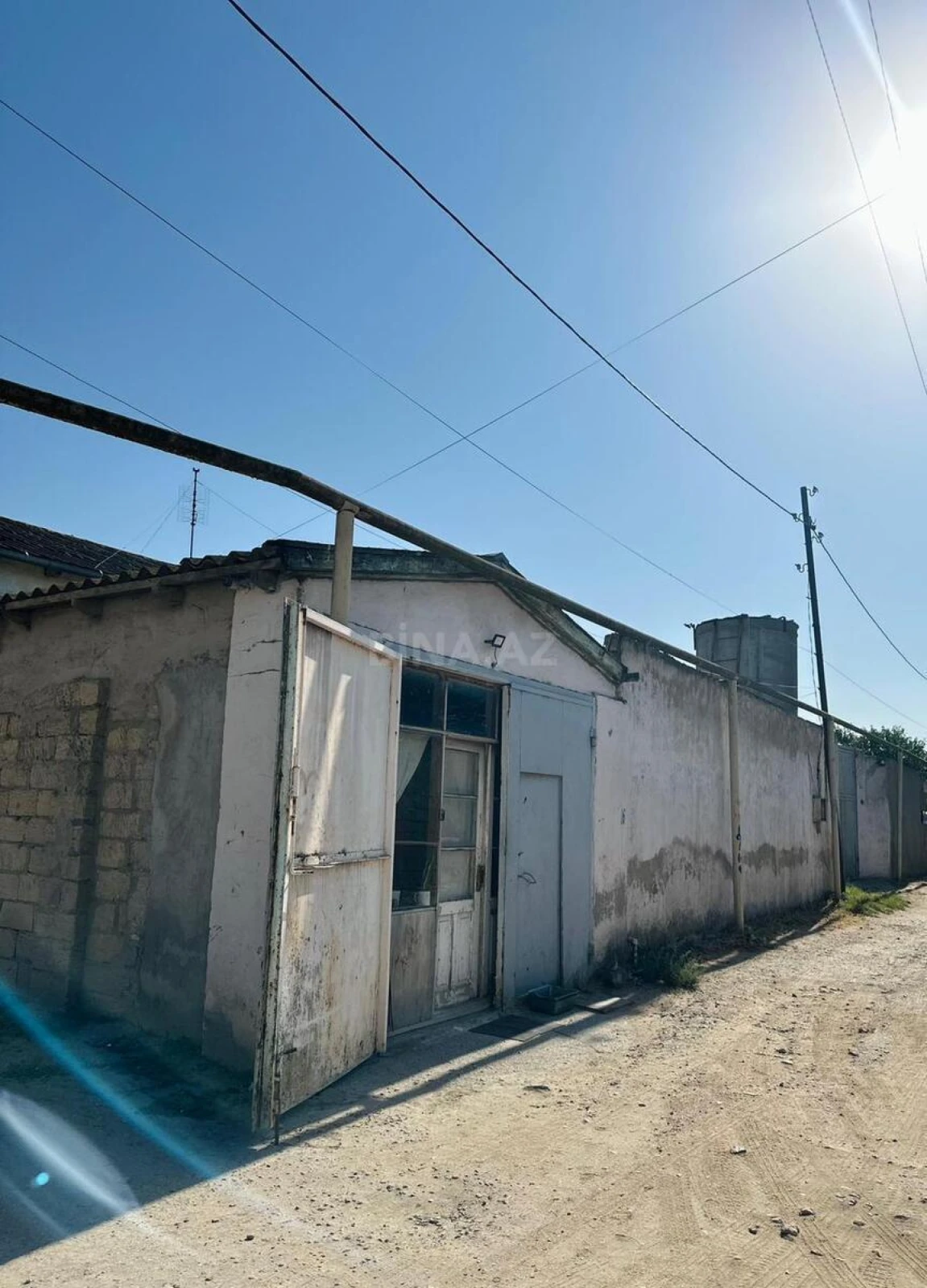 Satılır 5 otaqlı həyət evi 400 m²