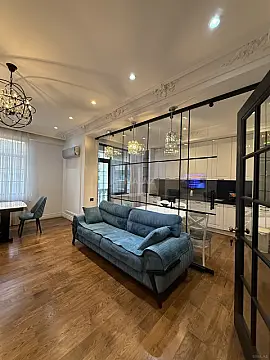 Kirayə verilir 3 otaqlı mənzil 120 m²