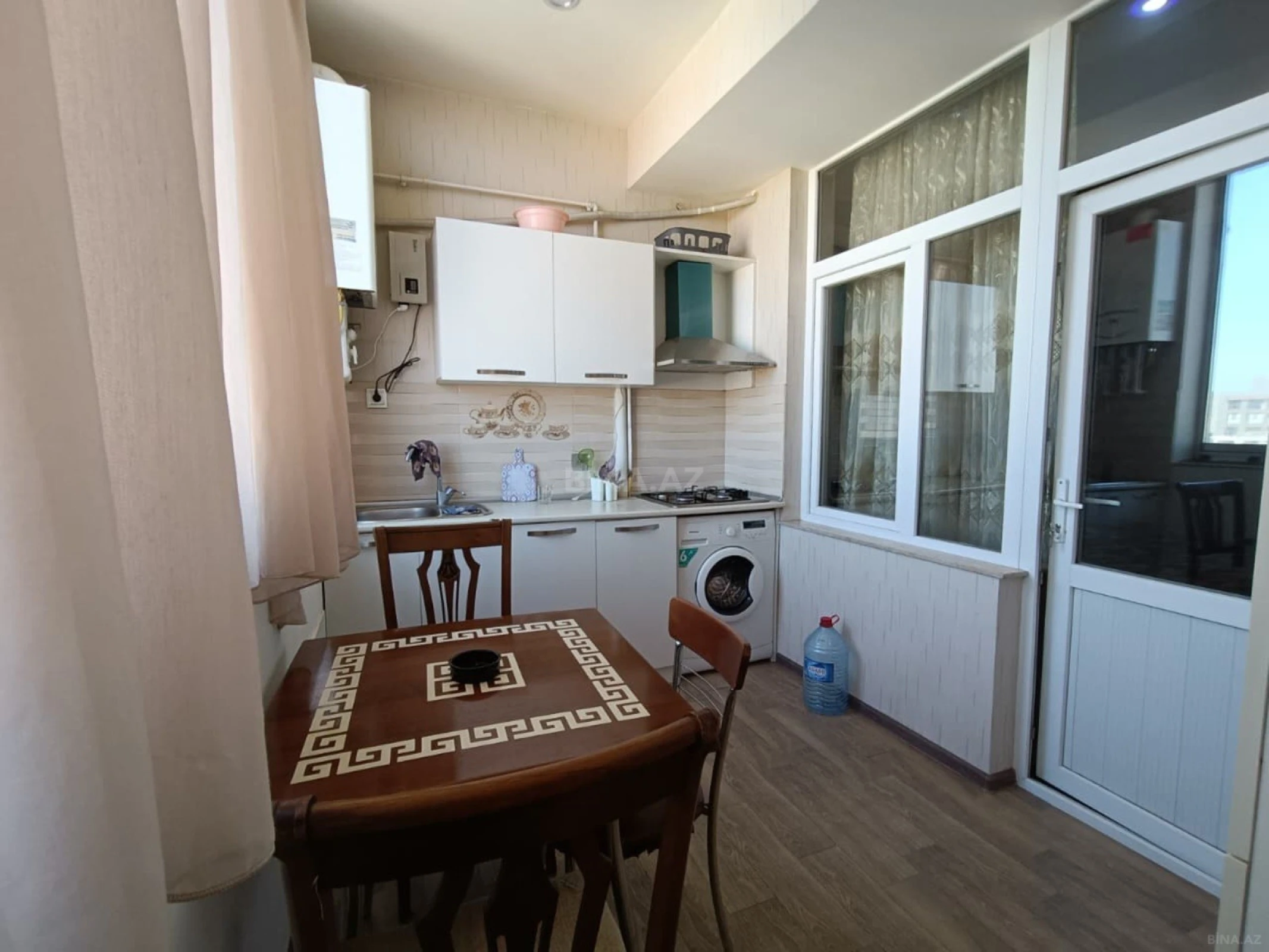 Kirayə verilir 2 otaqlı mənzil 55 m²