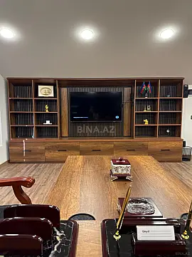 Kirayə verilir 2 otaqlı ofis 60 m²