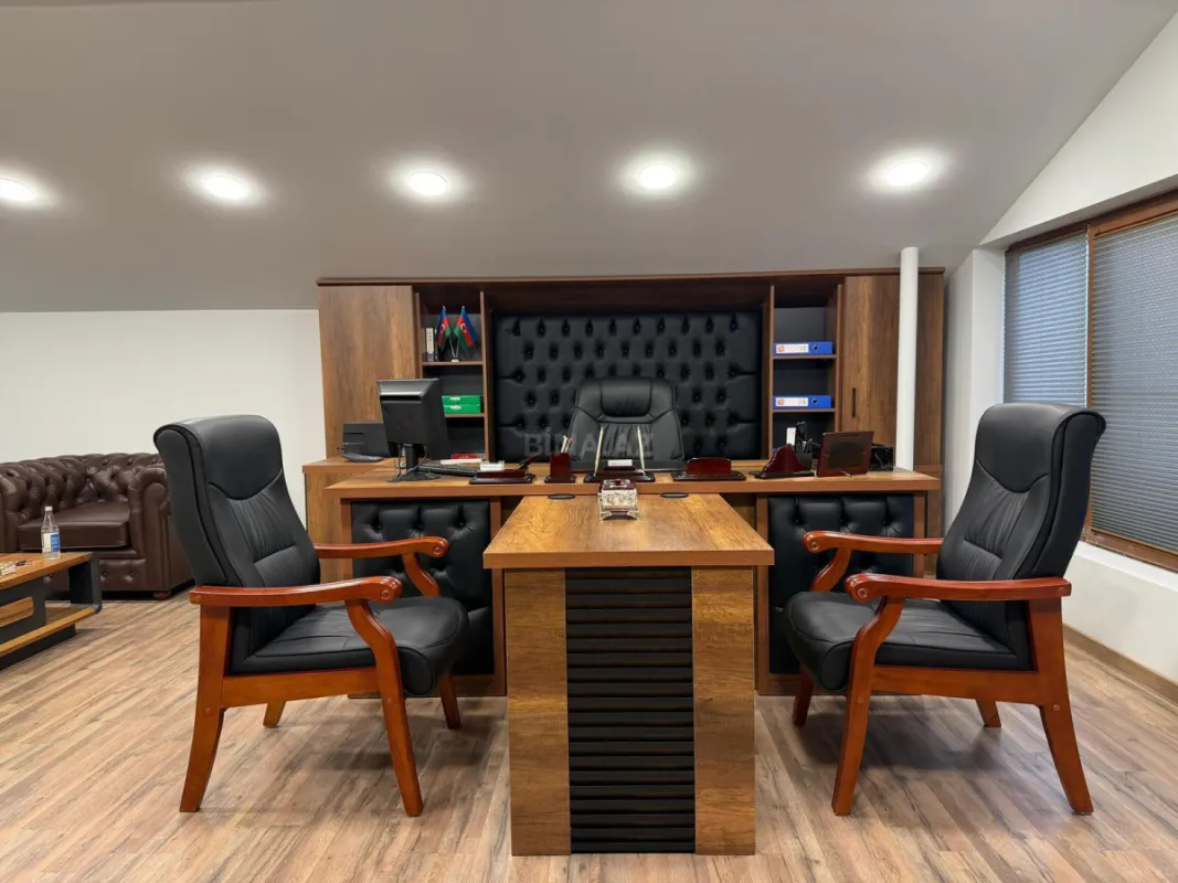 Kirayə verilir 2 otaqlı ofis 60 m²