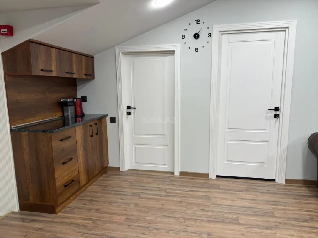 Kirayə verilir 2 otaqlı ofis 60 m²