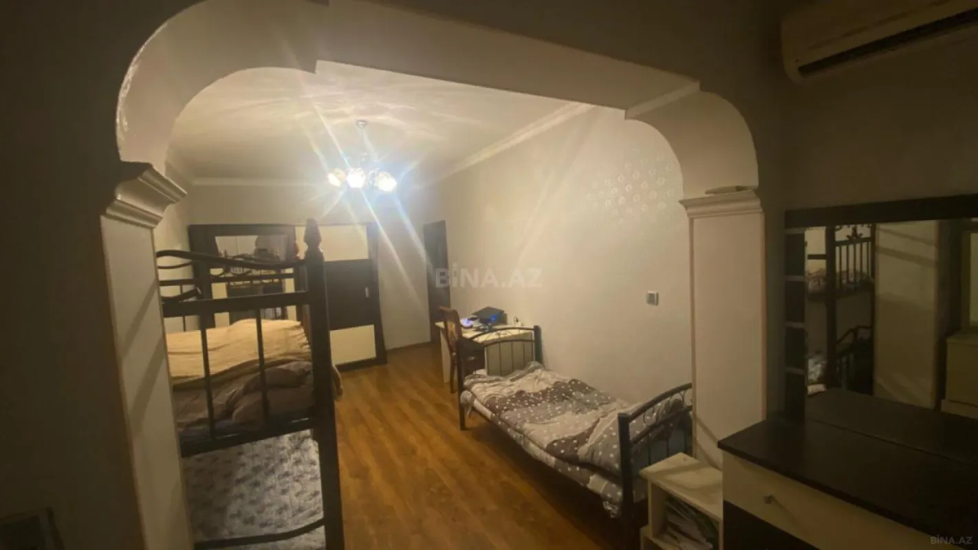 Satılır 3 otaqlı mənzil 80 m²