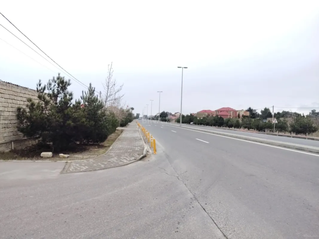 Satılır 5 otaqlı həyət evi 450 m²