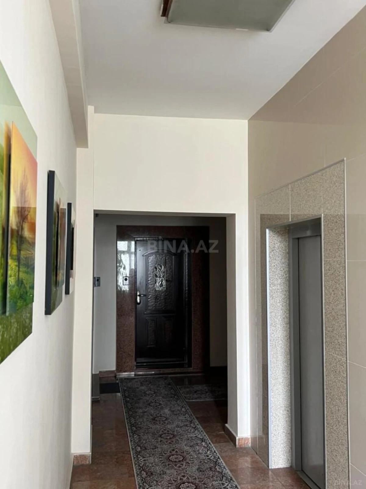 Kirayə verilir 4 otaqlı mənzil 200 m²