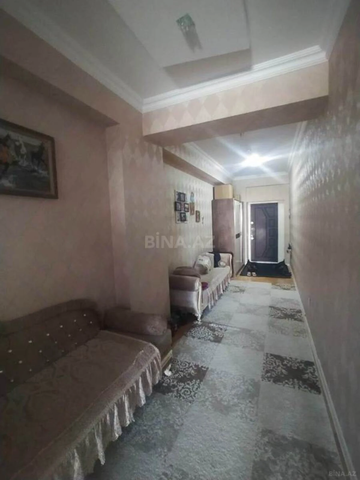 Satılır 4 otaqlı mənzil 137 m²