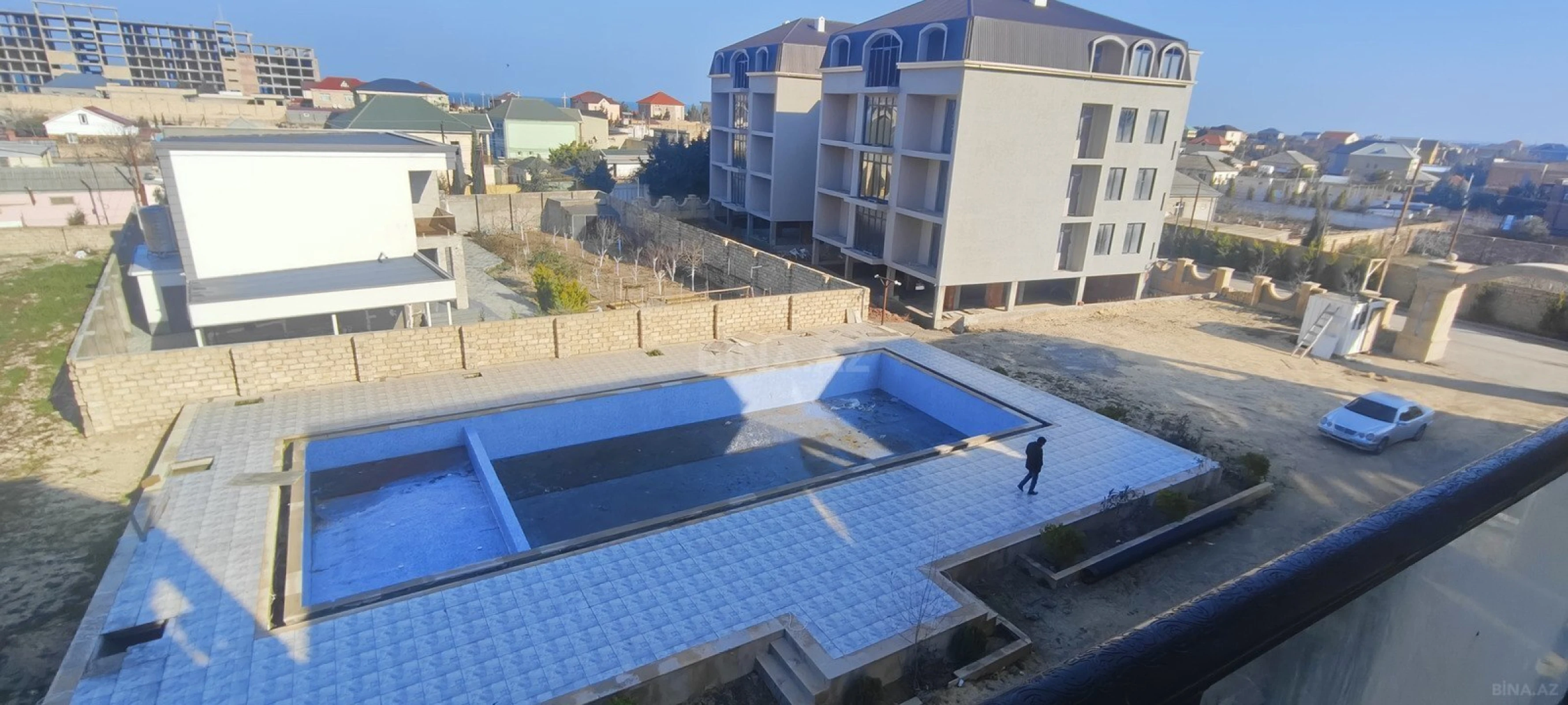 Satılır 2 otaqlı mənzil 82.3 m²