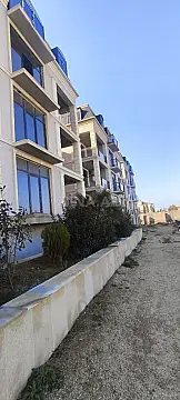 Satılır 2 otaqlı mənzil 82.3 m²