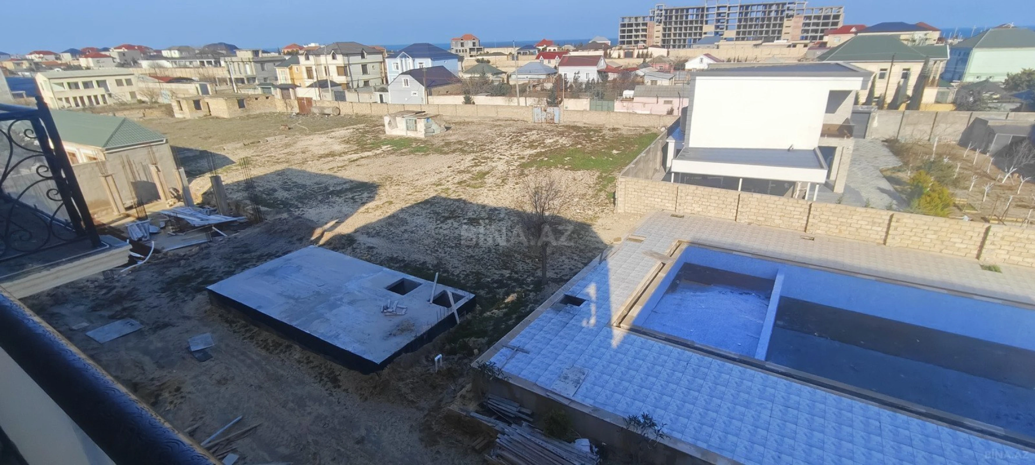 Satılır 2 otaqlı mənzil 82.3 m²