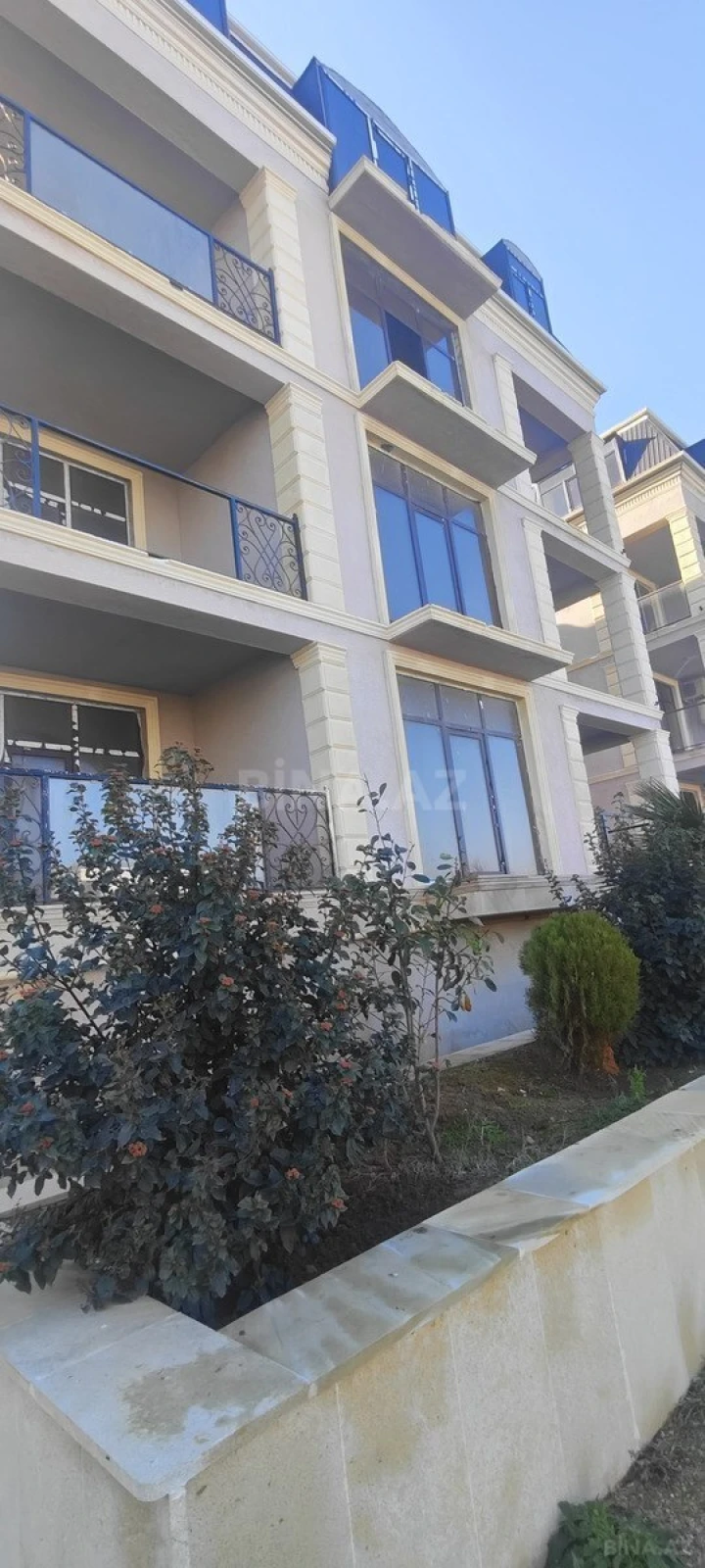 Satılır 2 otaqlı mənzil 82.3 m²
