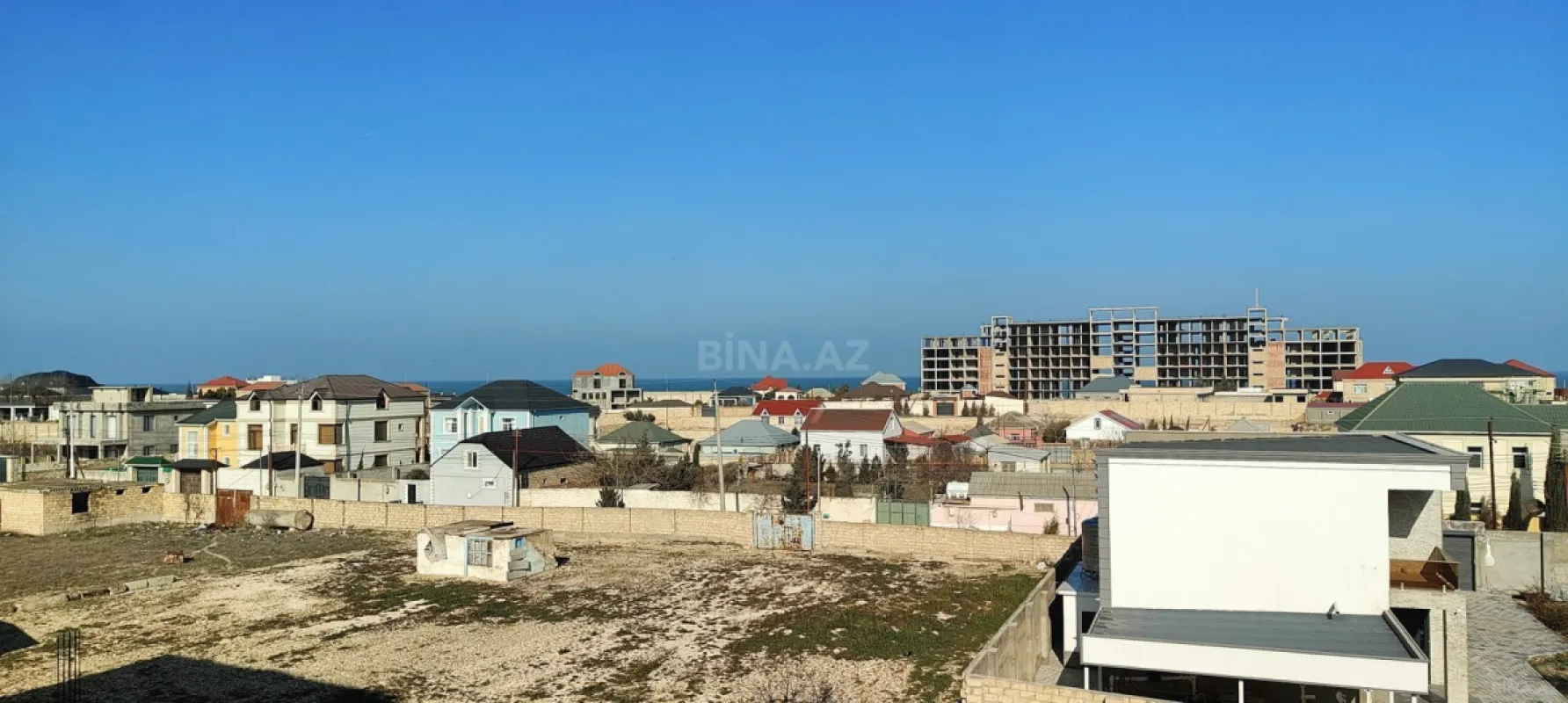 Satılır 2 otaqlı mənzil 82.3 m²