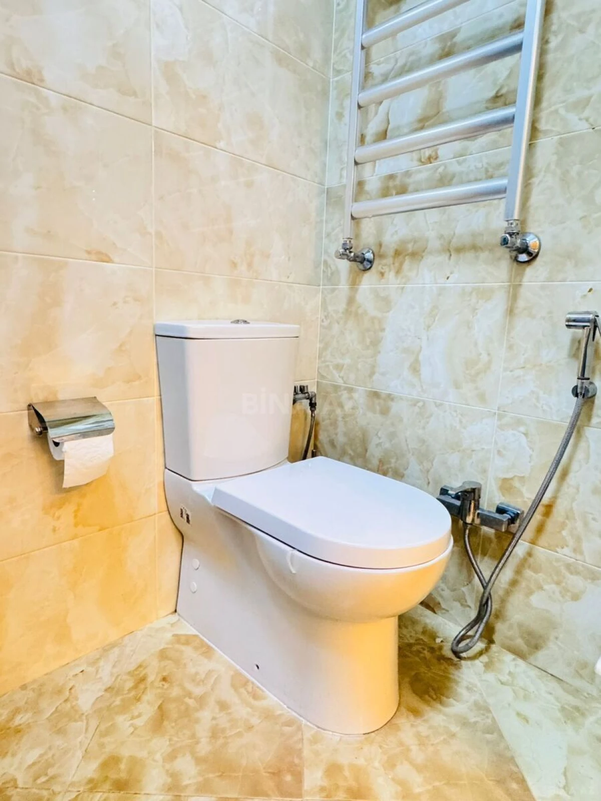 Kirayə verilir 3 otaqlı mənzil 110 m²