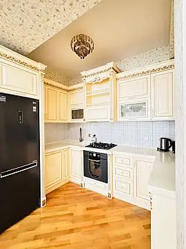 Kirayə verilir 3 otaqlı mənzil 110 m²