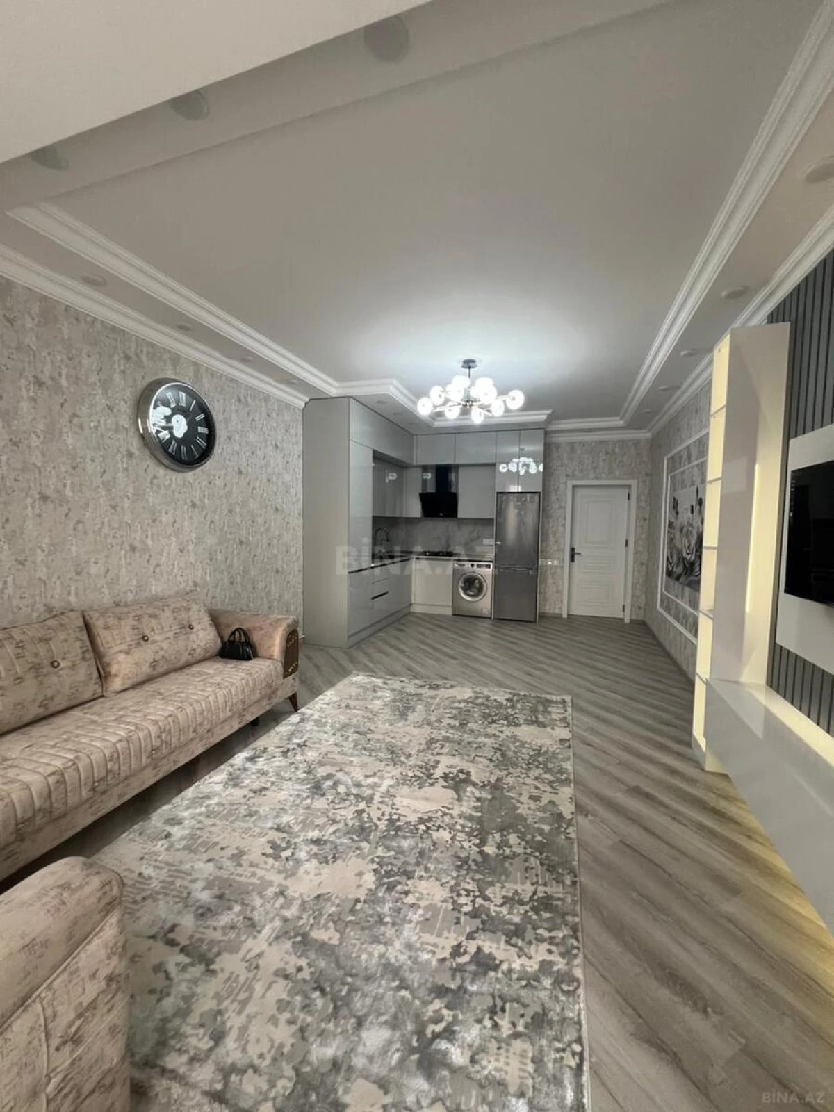 Satılır 2 otaqlı mənzil 67 m²