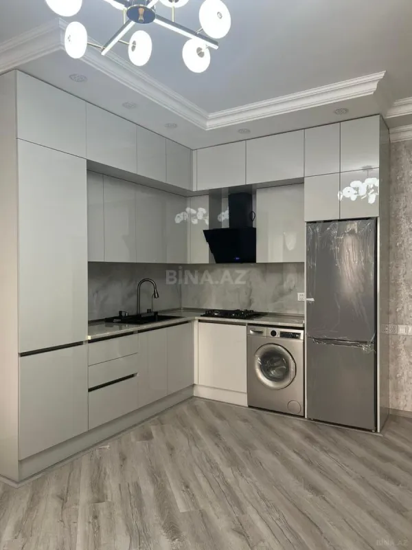 Satılır 2 otaqlı mənzil 67 m²
