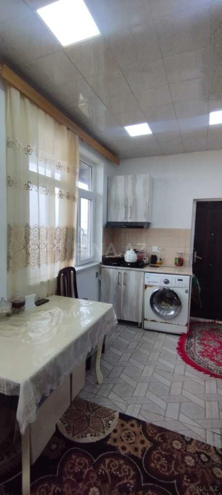 Satılır 4 otaqlı həyət evi 150 m²