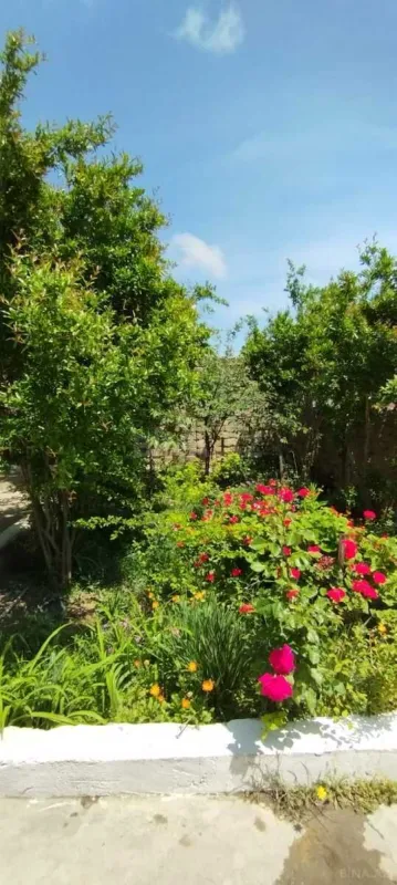 Satılır 4 otaqlı həyət evi 150 m²