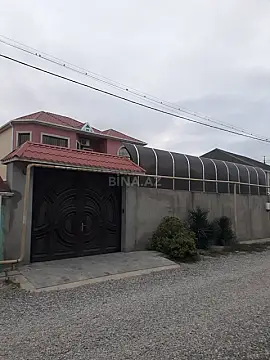 Satılır 5 otaqlı həyət evi 200 m²