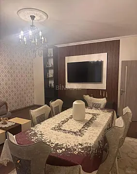 Satılır 6 otaqlı həyət evi 190 m²