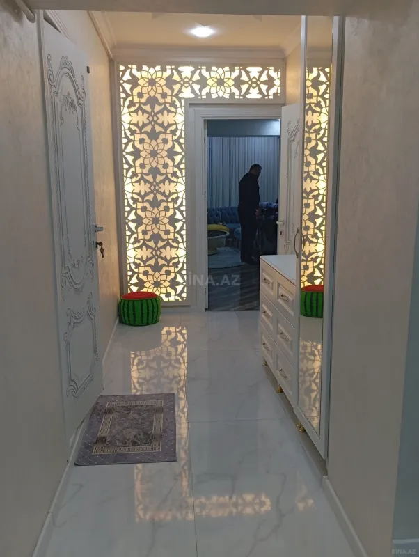 Satılır 2 otaqlı mənzil 55 m²