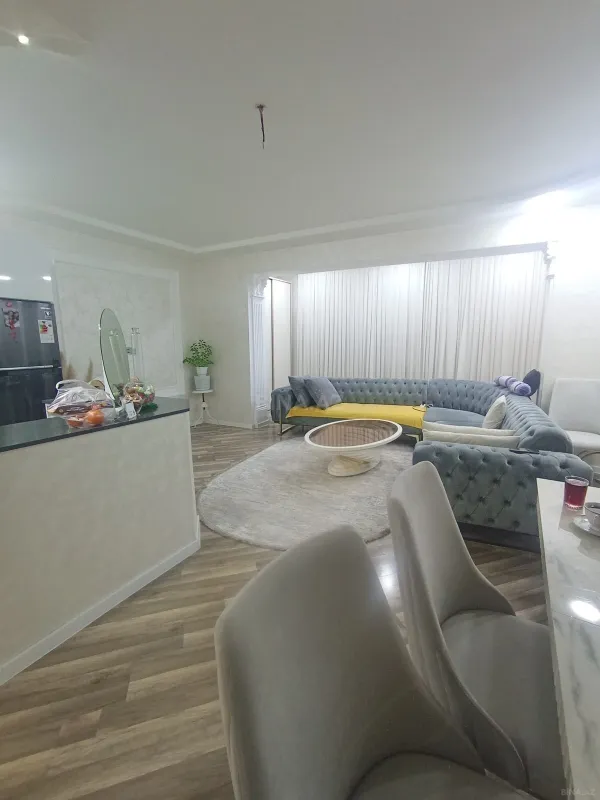 Satılır 2 otaqlı mənzil 55 m²