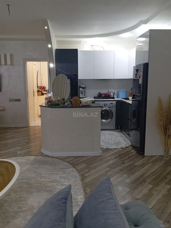 Satılır 2 otaqlı mənzil 55 m²