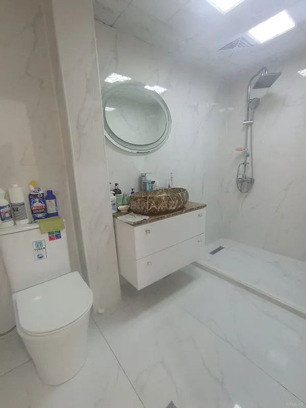 Satılır 2 otaqlı mənzil 55 m²