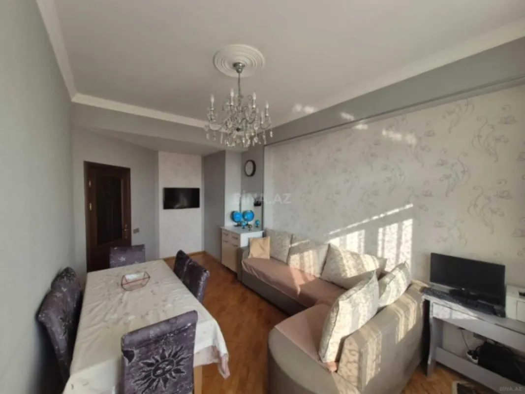 Satılır 2 otaqlı mənzil 60 m²