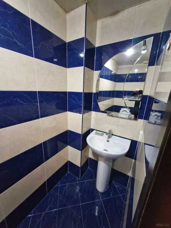 Satılır 2 otaqlı mənzil 82 m²