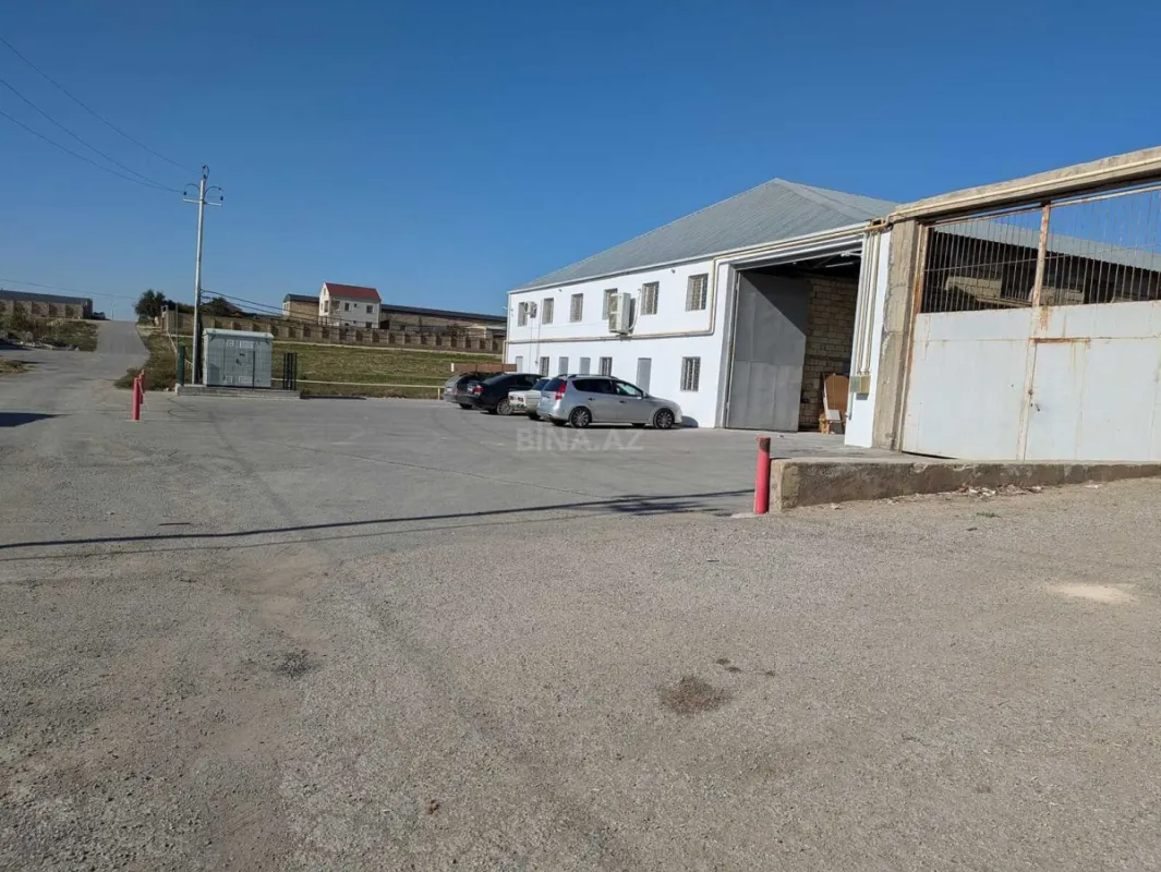 Kirayə verilir obyekt 1200 m²