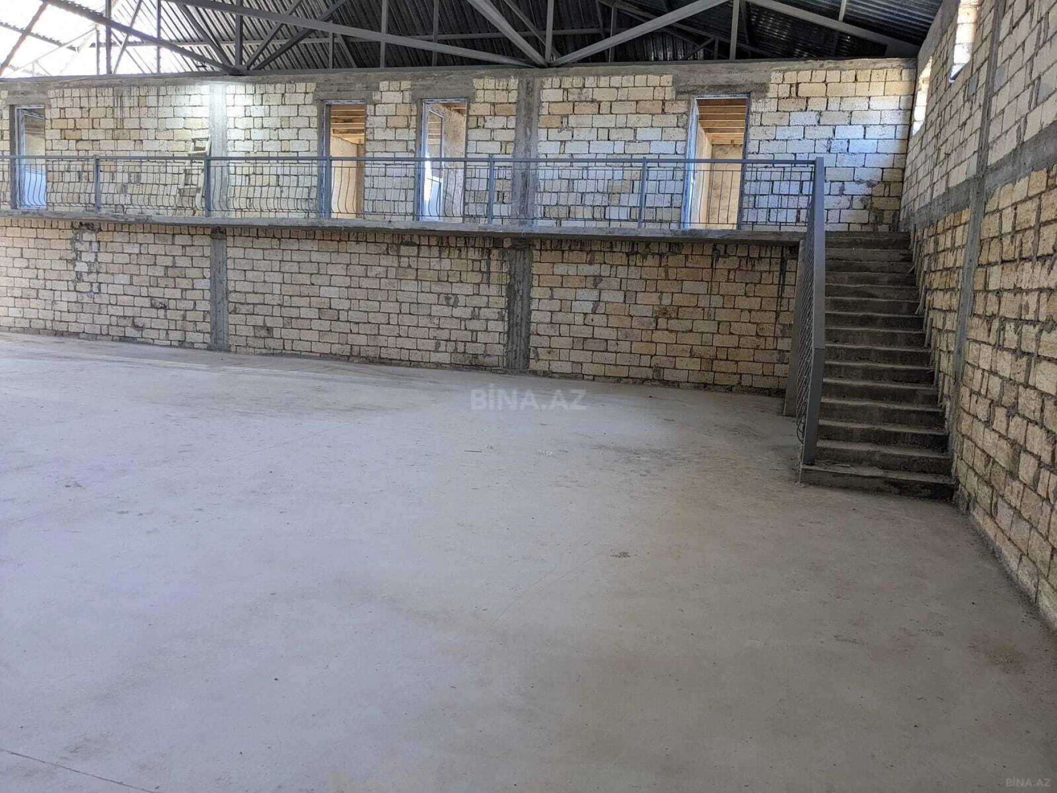 Kirayə verilir obyekt 1200 m²