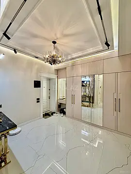 Satılır 3 otaqlı mənzil 125 m²