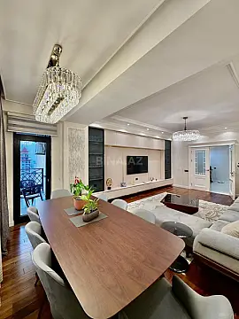 Satılır 3 otaqlı mənzil 125 m²