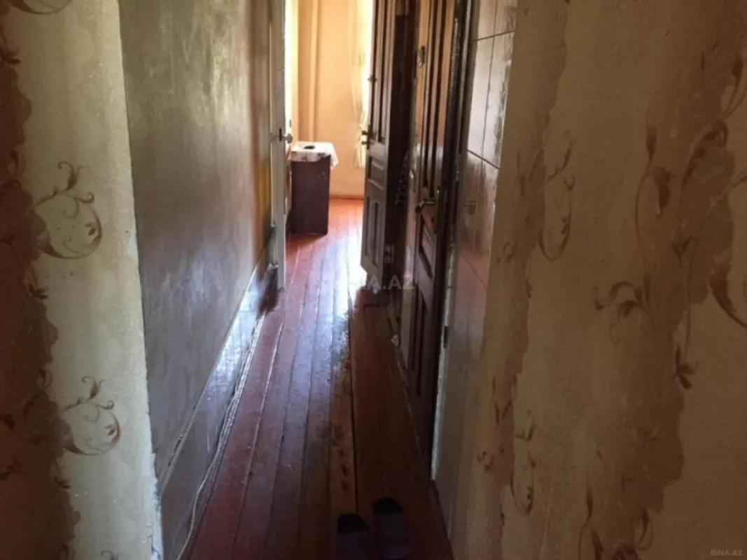 Satılır 5 otaqlı mənzil 120 m²