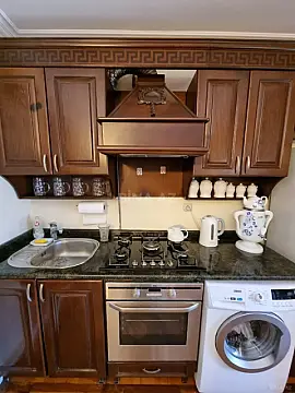 Kirayə verilir 5 otaqlı mənzil 300 m²