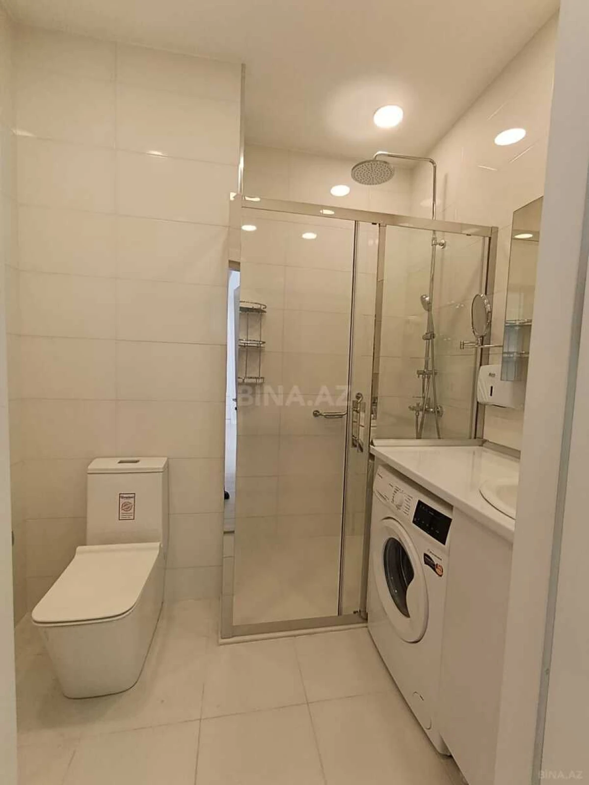 Satılır 2 otaqlı mənzil 65 m²