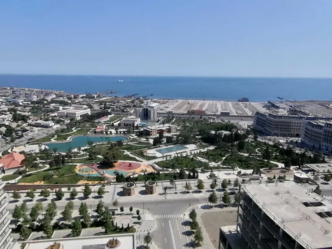 Satılır 2 otaqlı mənzil 65 m²