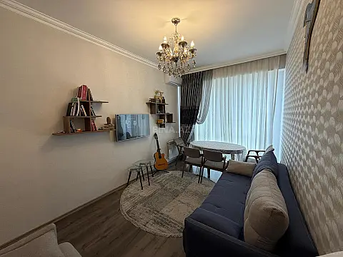Satılır 2 otaqlı mənzil 50 m² — Bakı, 8-ci kilometr 2 otaq 50.00 m²