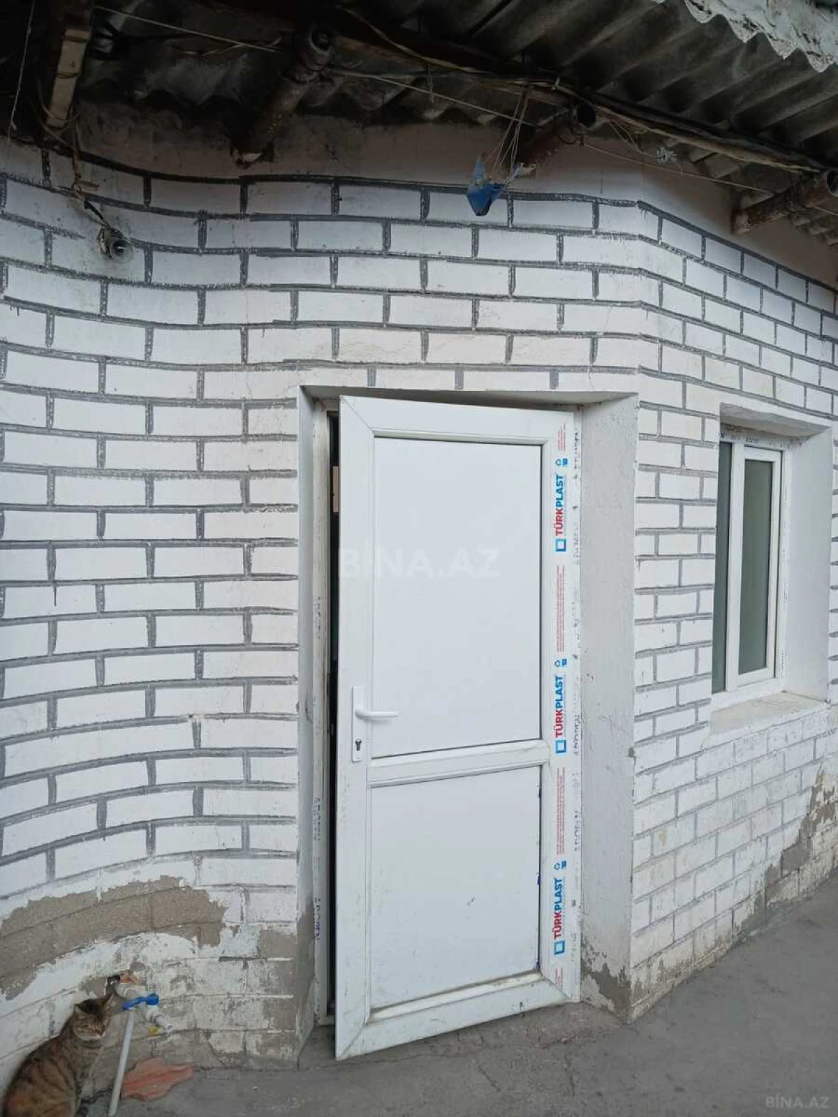 Satılır obyekt 155 m²