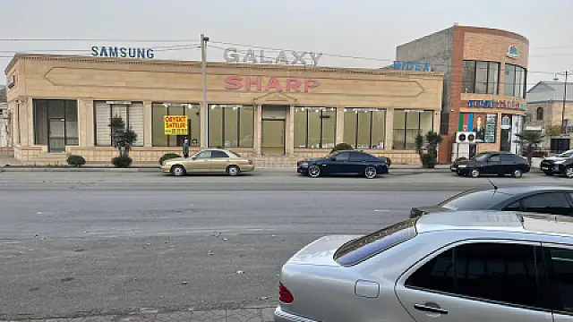 Satılır obyekt 500 m²