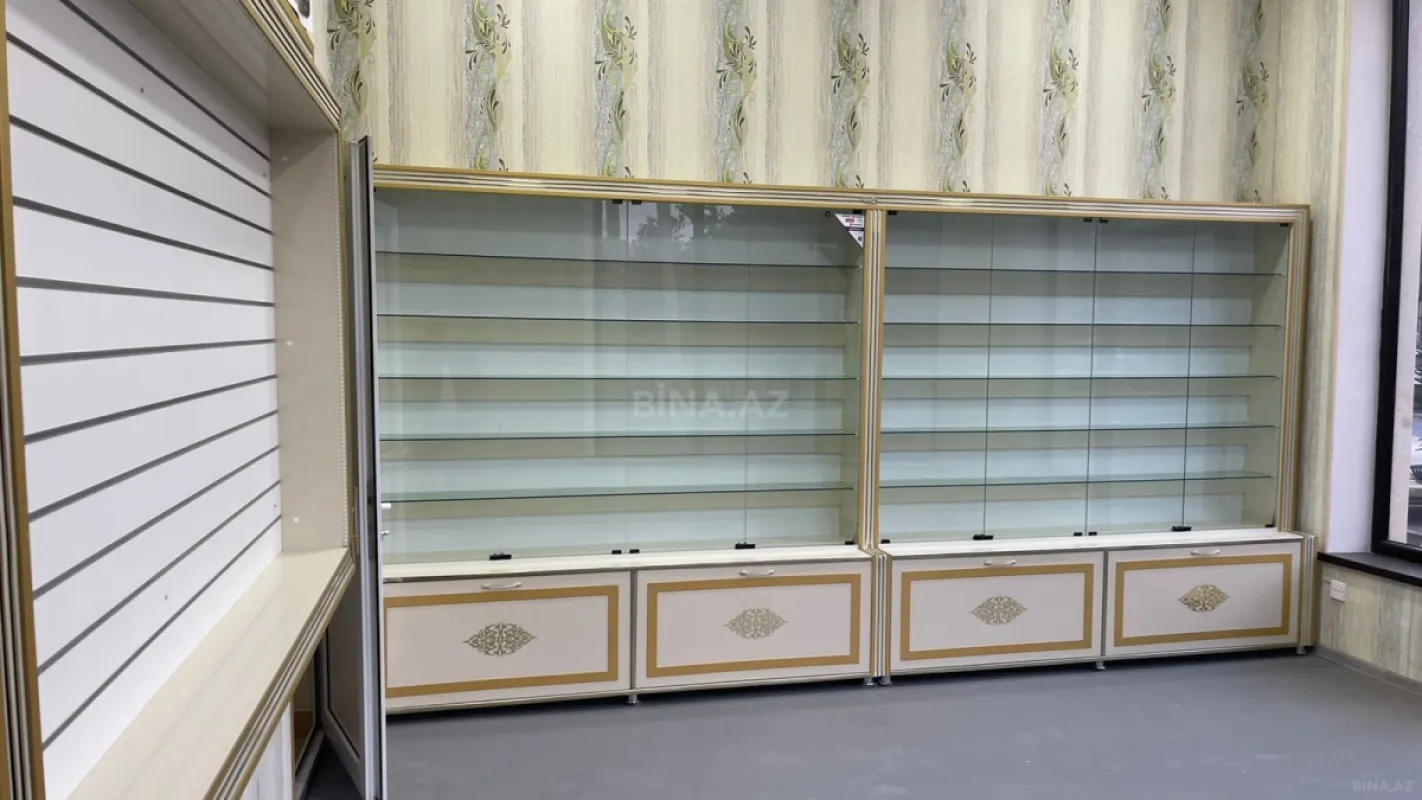 Satılır obyekt 500 m²