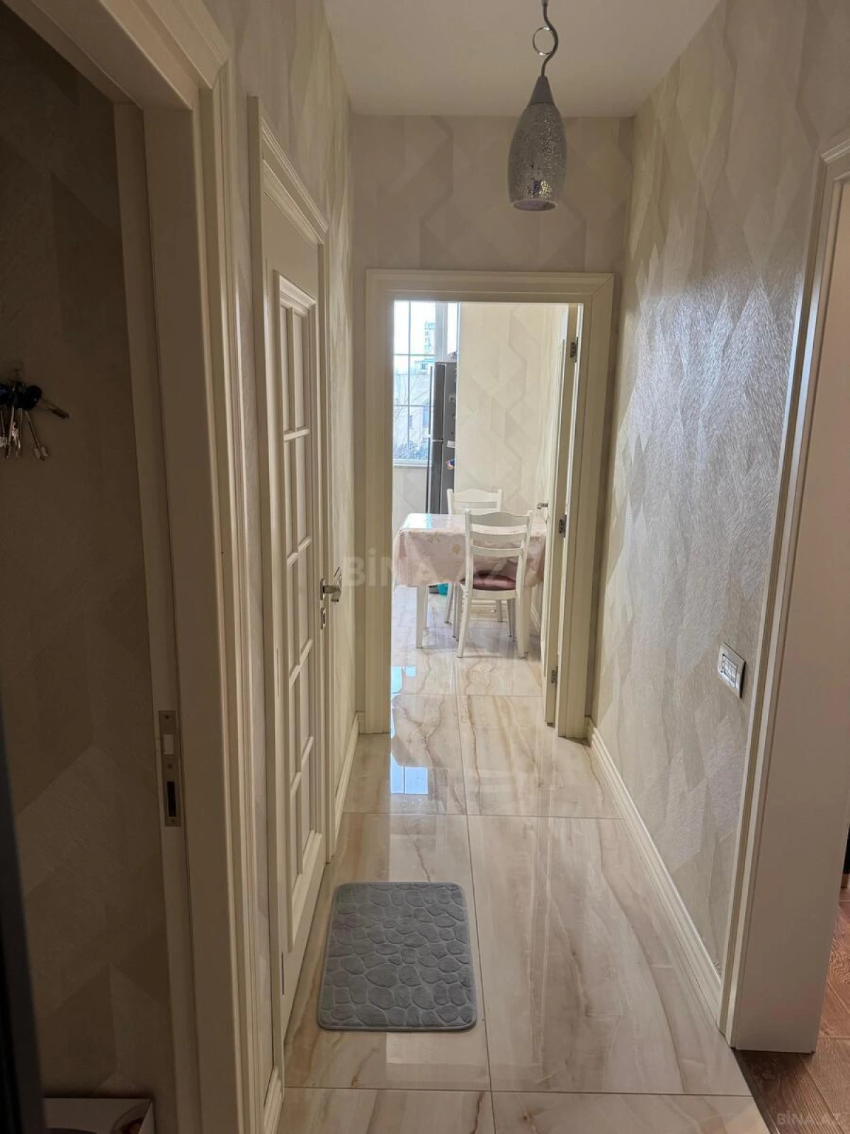 Satılır 2 otaqlı mənzil 60 m²