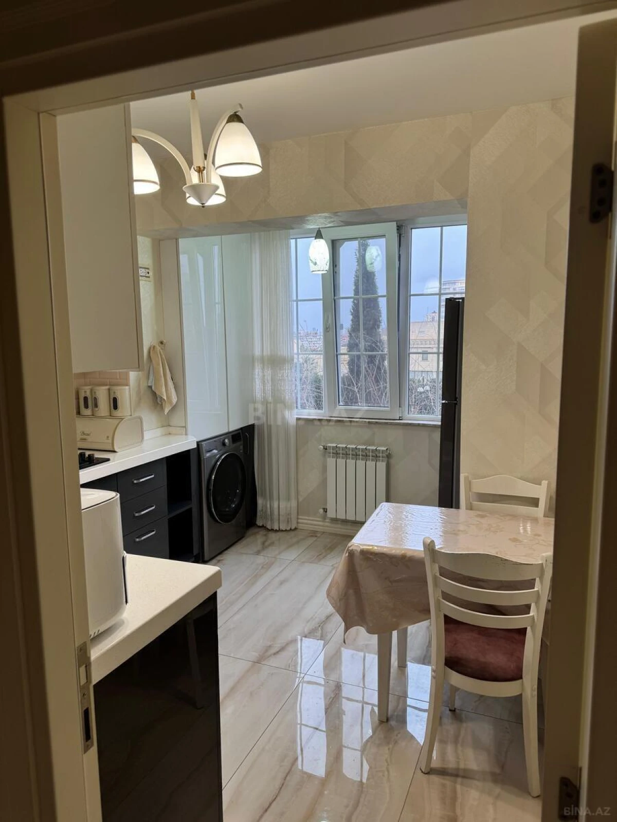 Satılır 2 otaqlı mənzil 60 m²