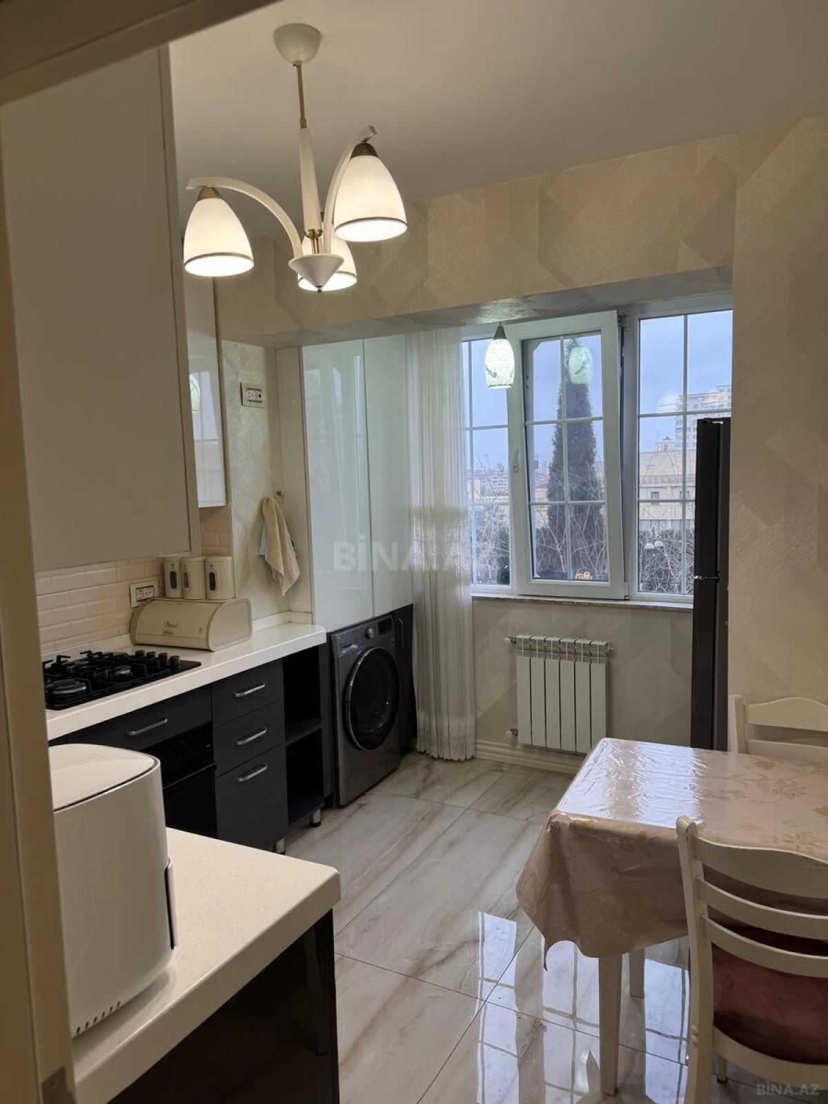 Satılır 2 otaqlı mənzil 60 m²
