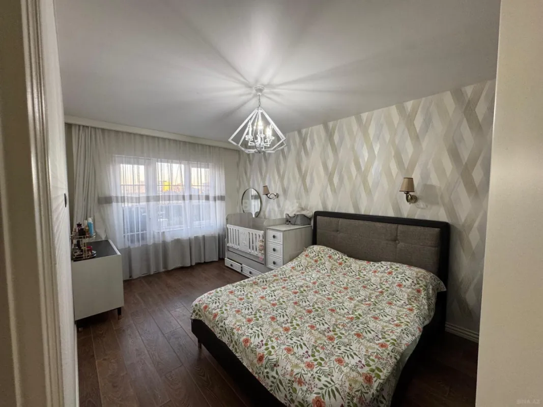 Satılır 2 otaqlı mənzil 60 m²