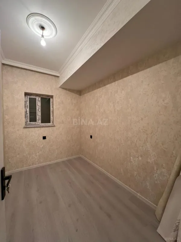 Satılır 3 otaqlı mənzil 57 m²