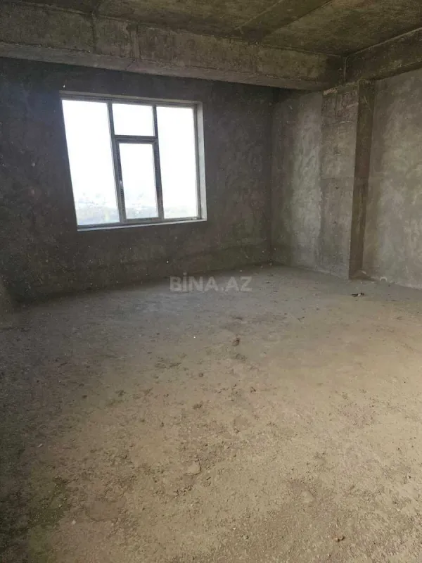 Satılır 3 otaqlı mənzil 139 m²