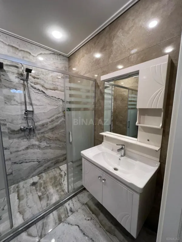 Kirayə verilir 2 otaqlı mənzil 70 m²