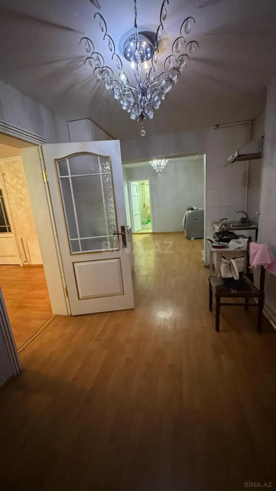 Satılır 3 otaqlı mənzil 132 m²